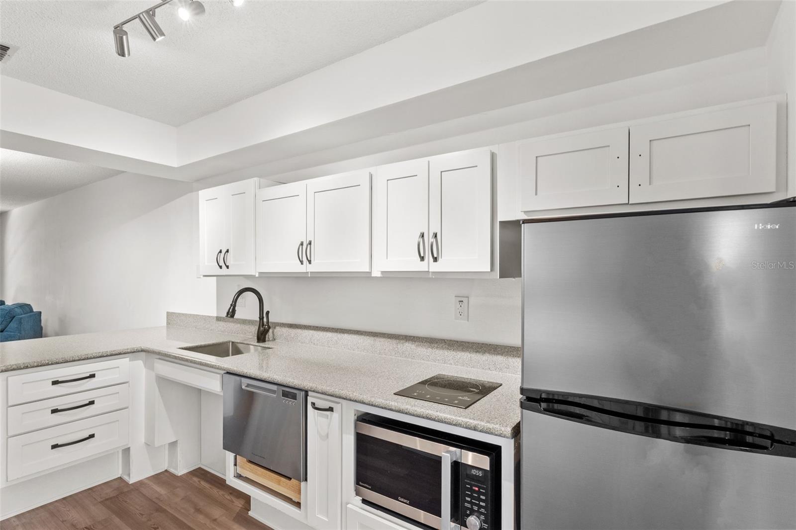 SCOTSDALE VILLA CONDO - Residential