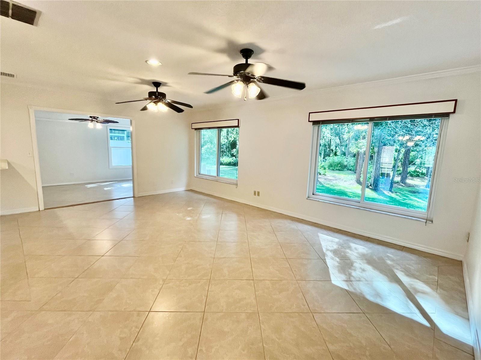 ANCHORAGE OF TARPON LAKE UNIT THREE THE - Residential Lease