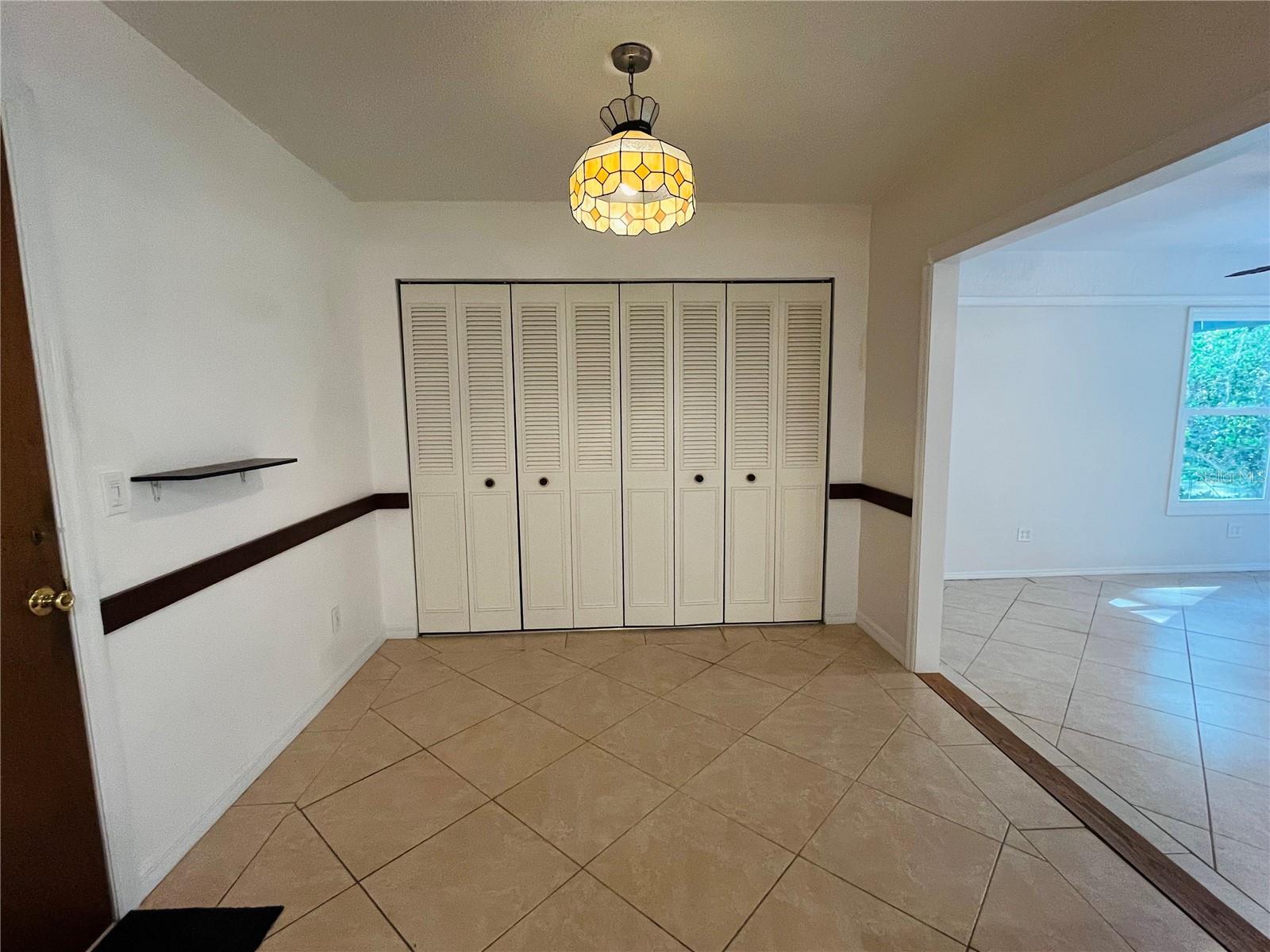 ANCHORAGE OF TARPON LAKE UNIT THREE THE - Residential Lease