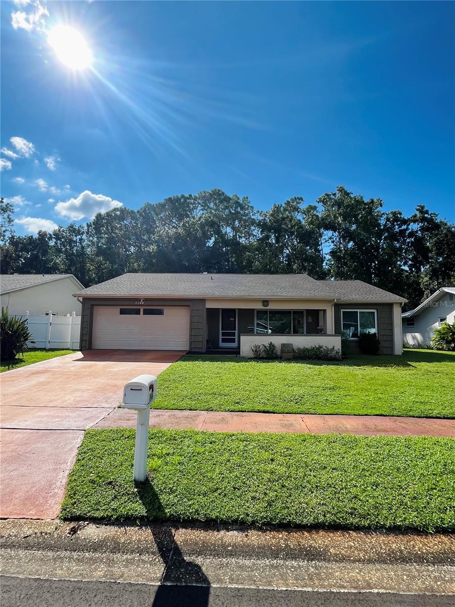 ANCHORAGE OF TARPON LAKE UNIT THREE THE - Residential Lease