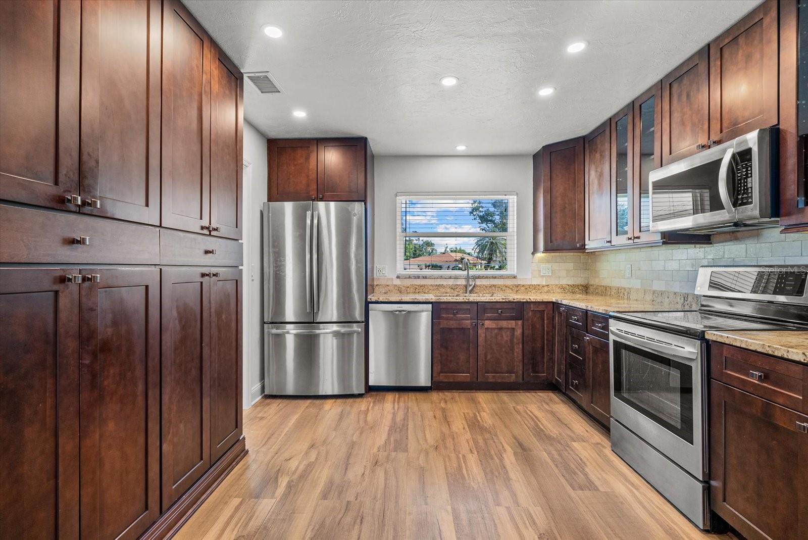 EVERGREEN PARK - Residential