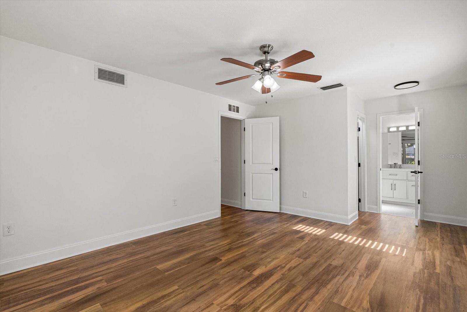 EVERGREEN PARK - Residential