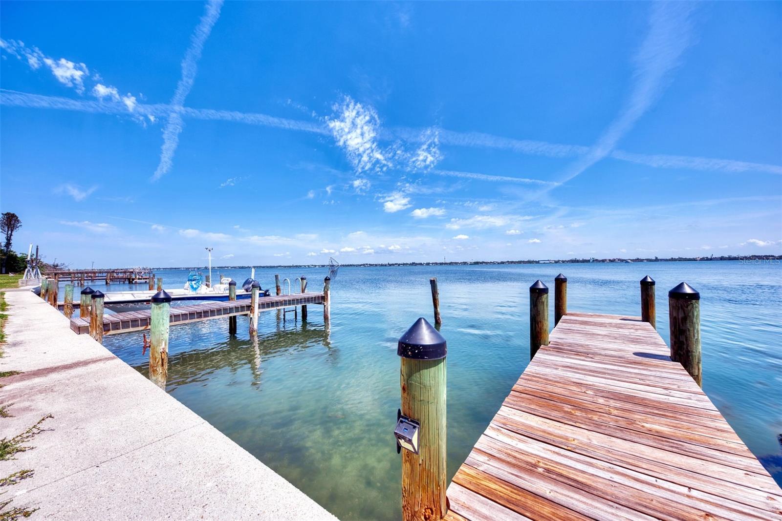 ADMIRALS POINT CONDO - Residential