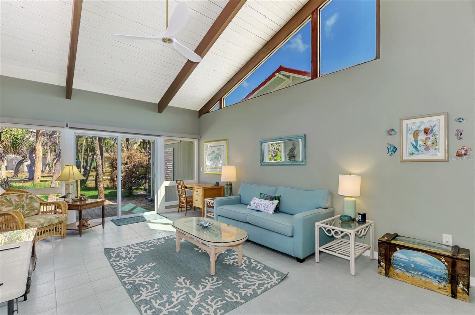 ADMIRALS POINT CONDO - Residential