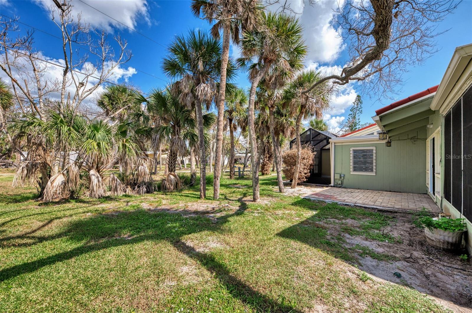 ADMIRALS POINT CONDO - Residential