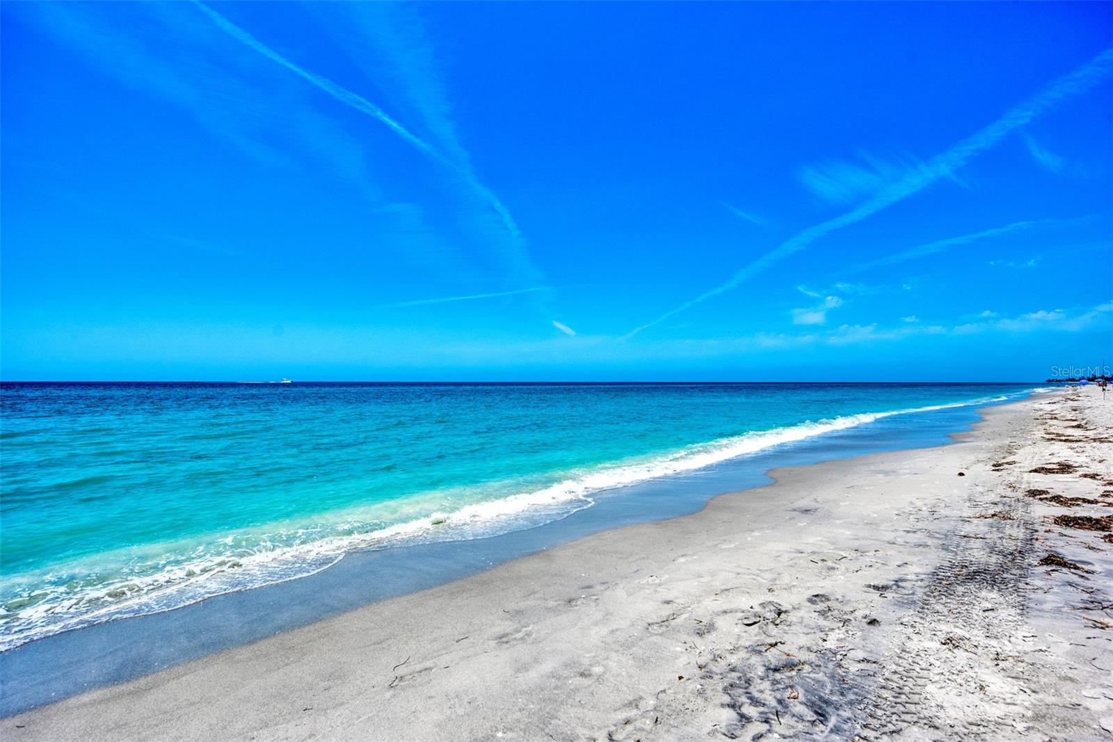 ADMIRALS POINT CONDO - Residential