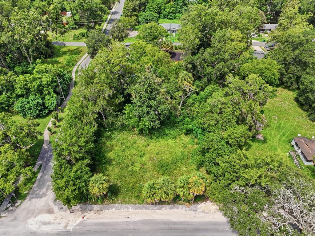 Photo of 25156 NW 1st Avenue, Newberry, FL 32669 (MLS # GC543731)
