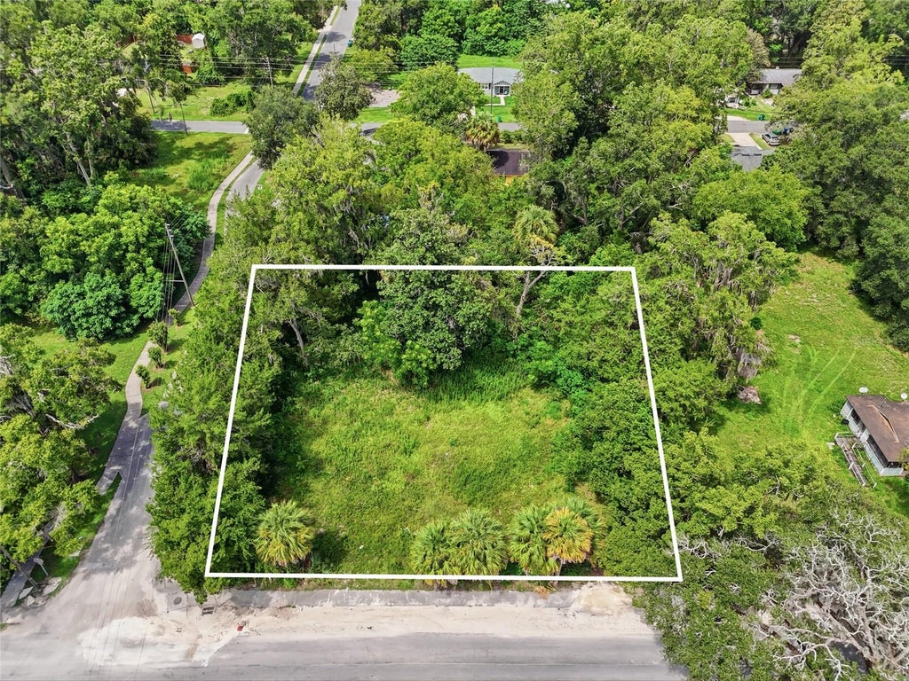 Photo of 25156 NW 1st Avenue, Newberry, FL 32669 (MLS # GC543731)