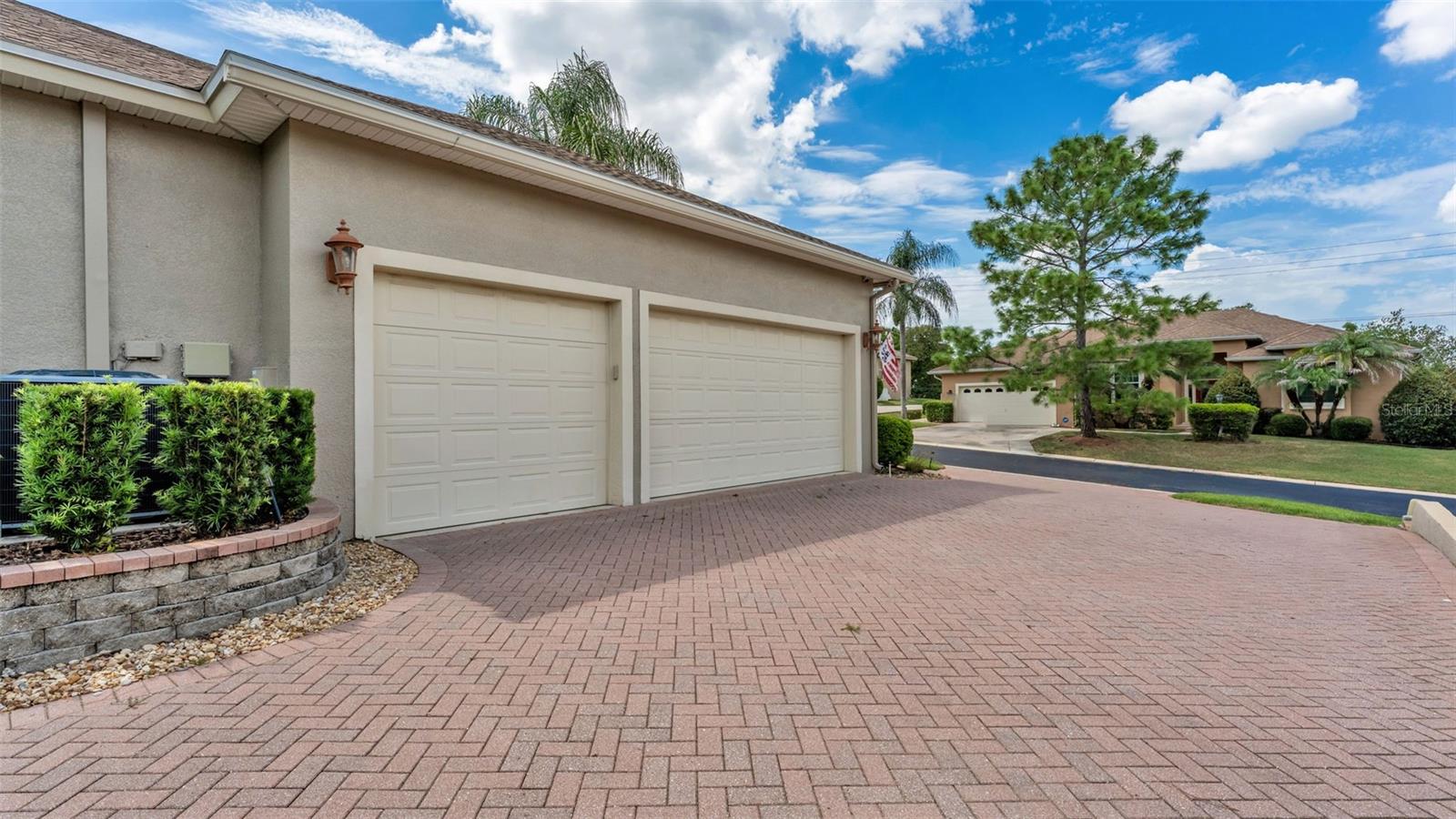 2743 VERANDAH VUE WAY