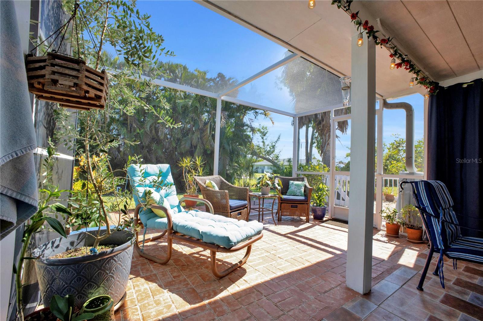 PUNTA GORDA ISLES SEC 23 - Residential