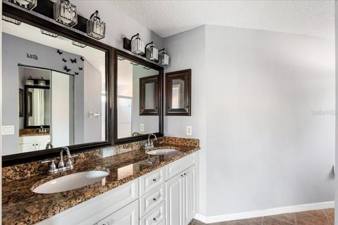 Tiny photo for 5336 Edgewater Way #5336, Oxford, FL 34484 (MLS # O6406258)