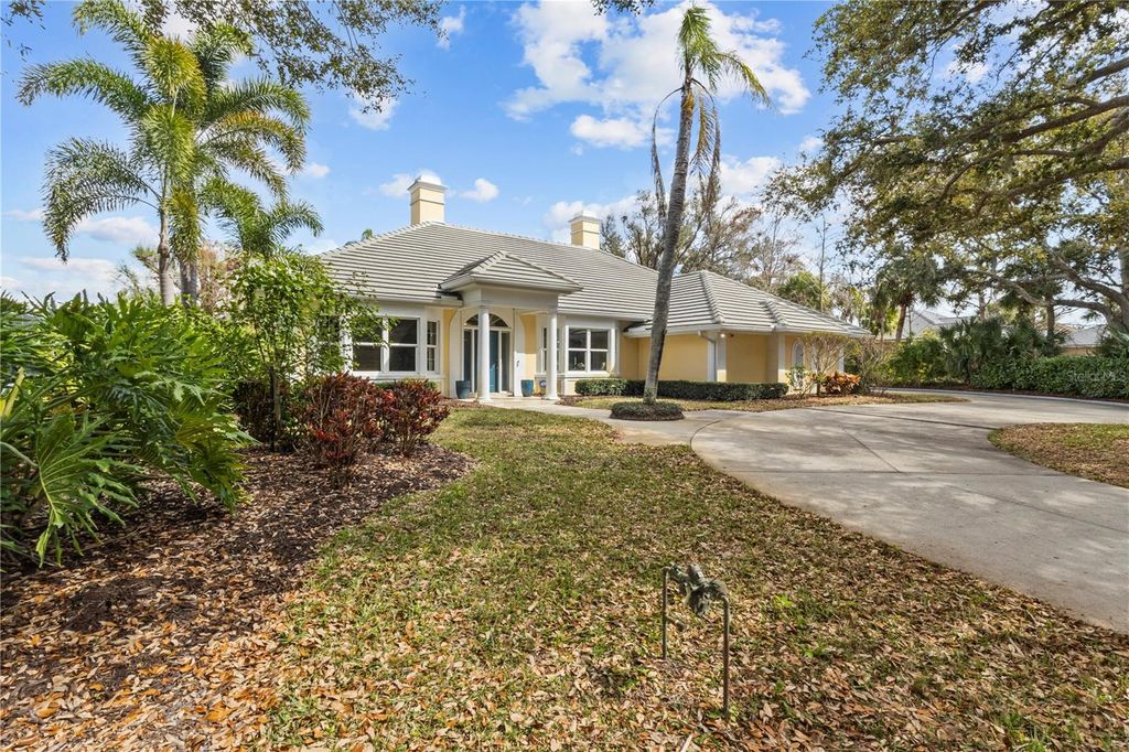 Photo of 1 N Cayman Isles Boulevard, Englewood, FL 34223 (MLS # N6143216)