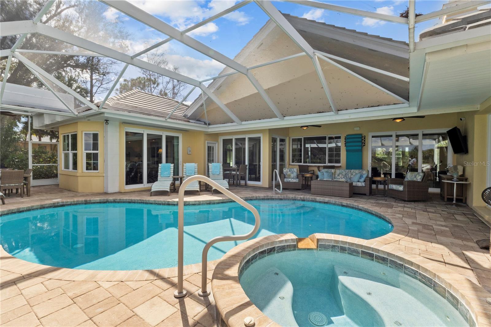 BOCA ROYALE - Residential