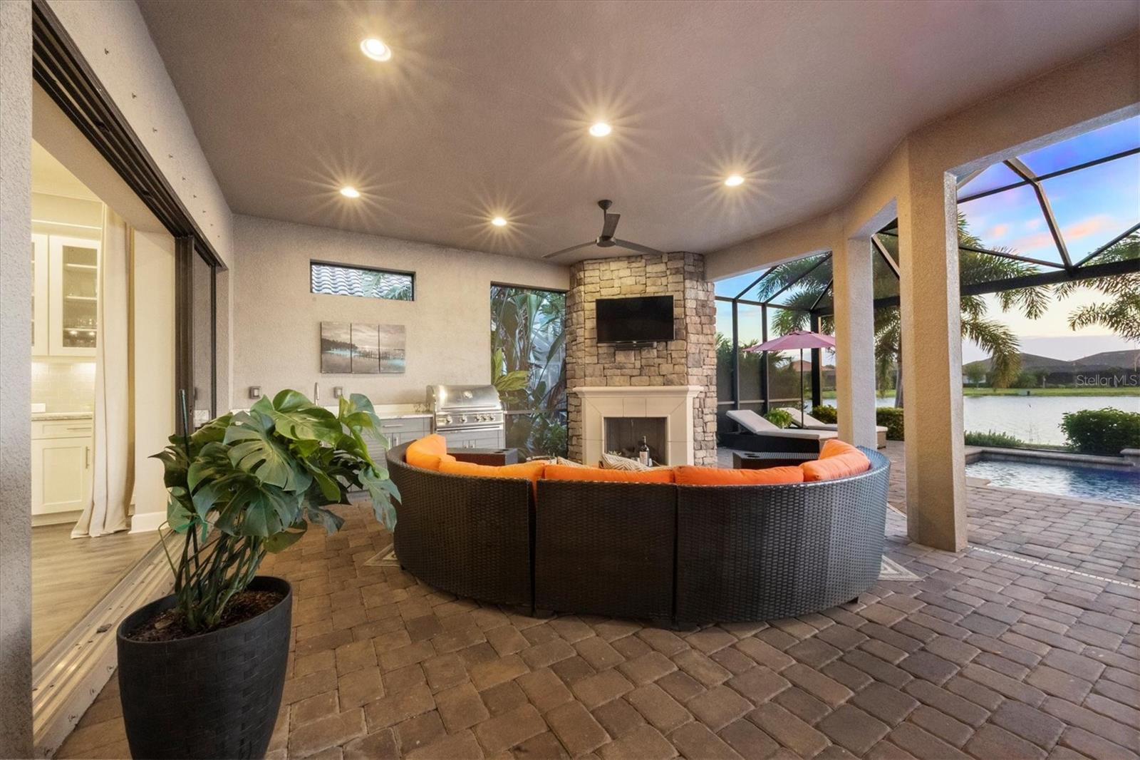 ESPLANADE PH III SUBPHASES E, G & H - Residential
