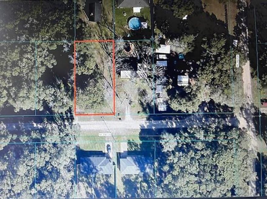 Nice cleared buildable lot in growing area of Belleview Heights Estates.  Close to Belleview, The Villages, I75.