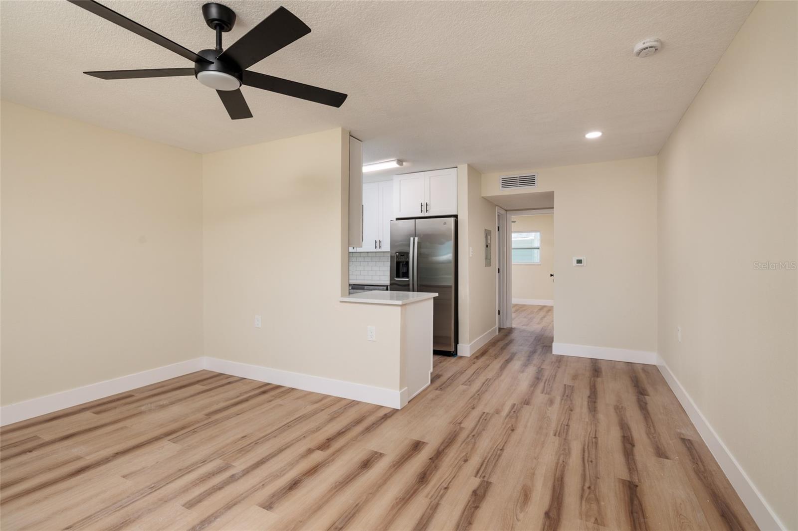 PARK-VUE CONDO - Residential