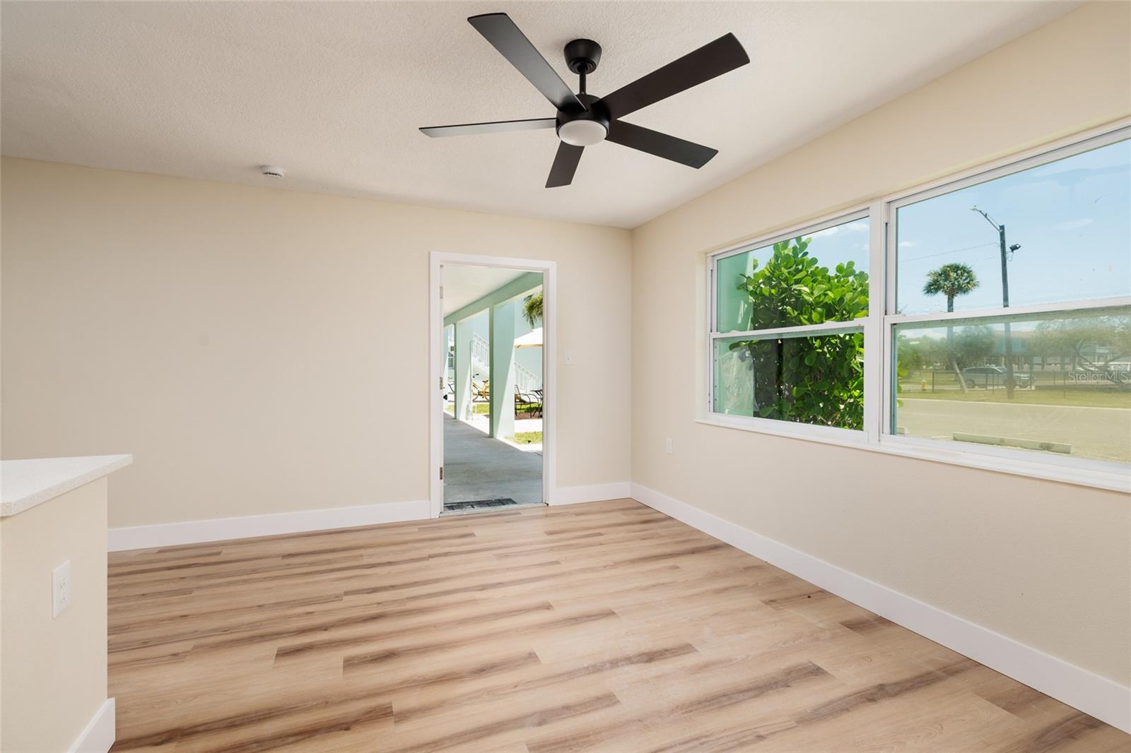 PARK-VUE CONDO - Residential