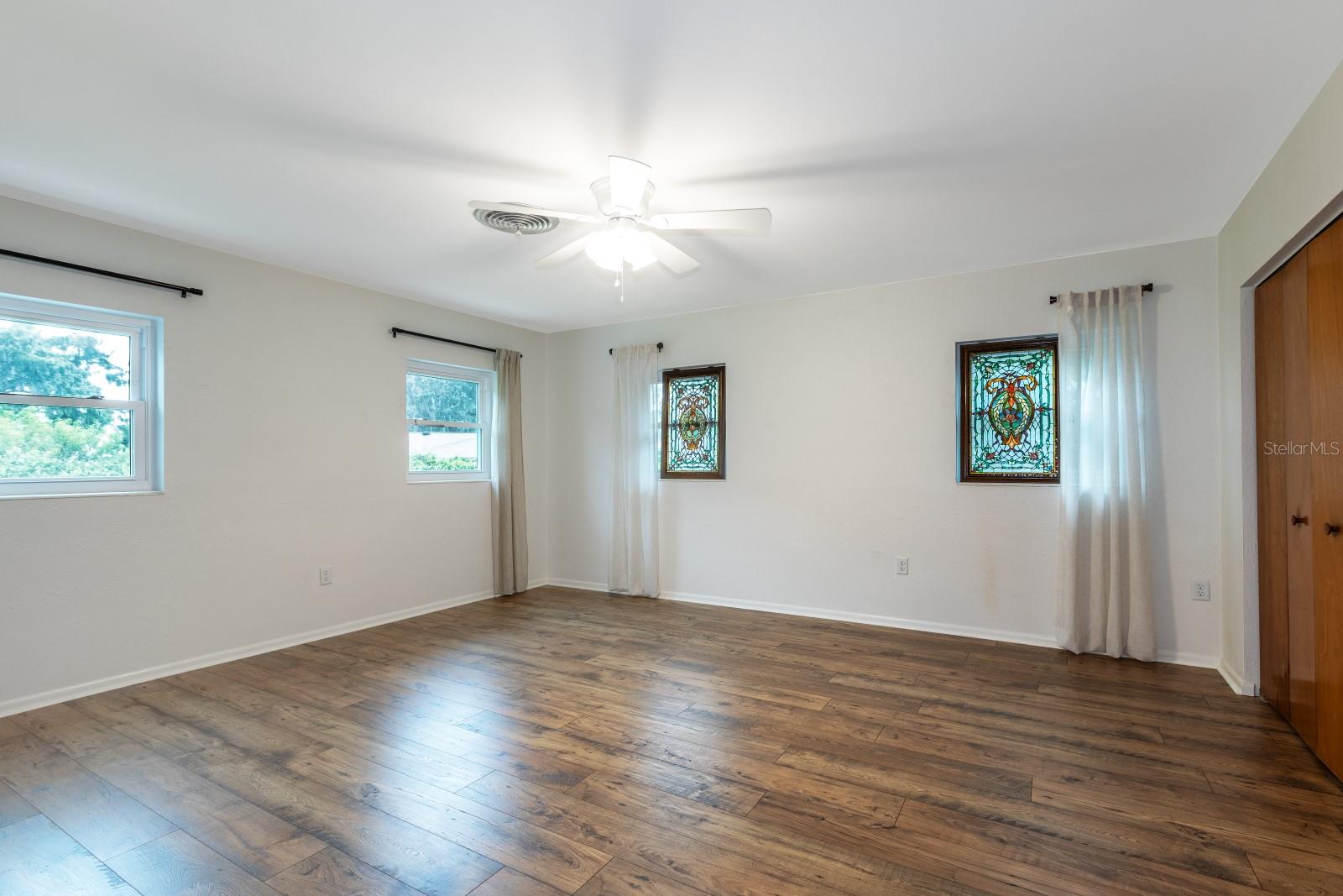 TAVARES LAKEWOOD PARK - Residential