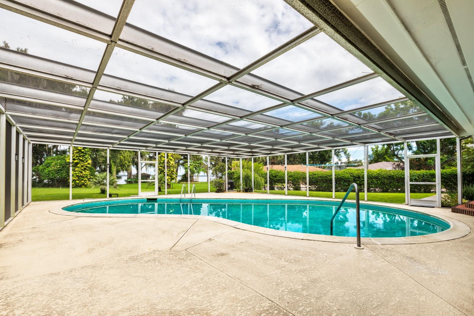 TAVARES LAKEWOOD PARK - Residential