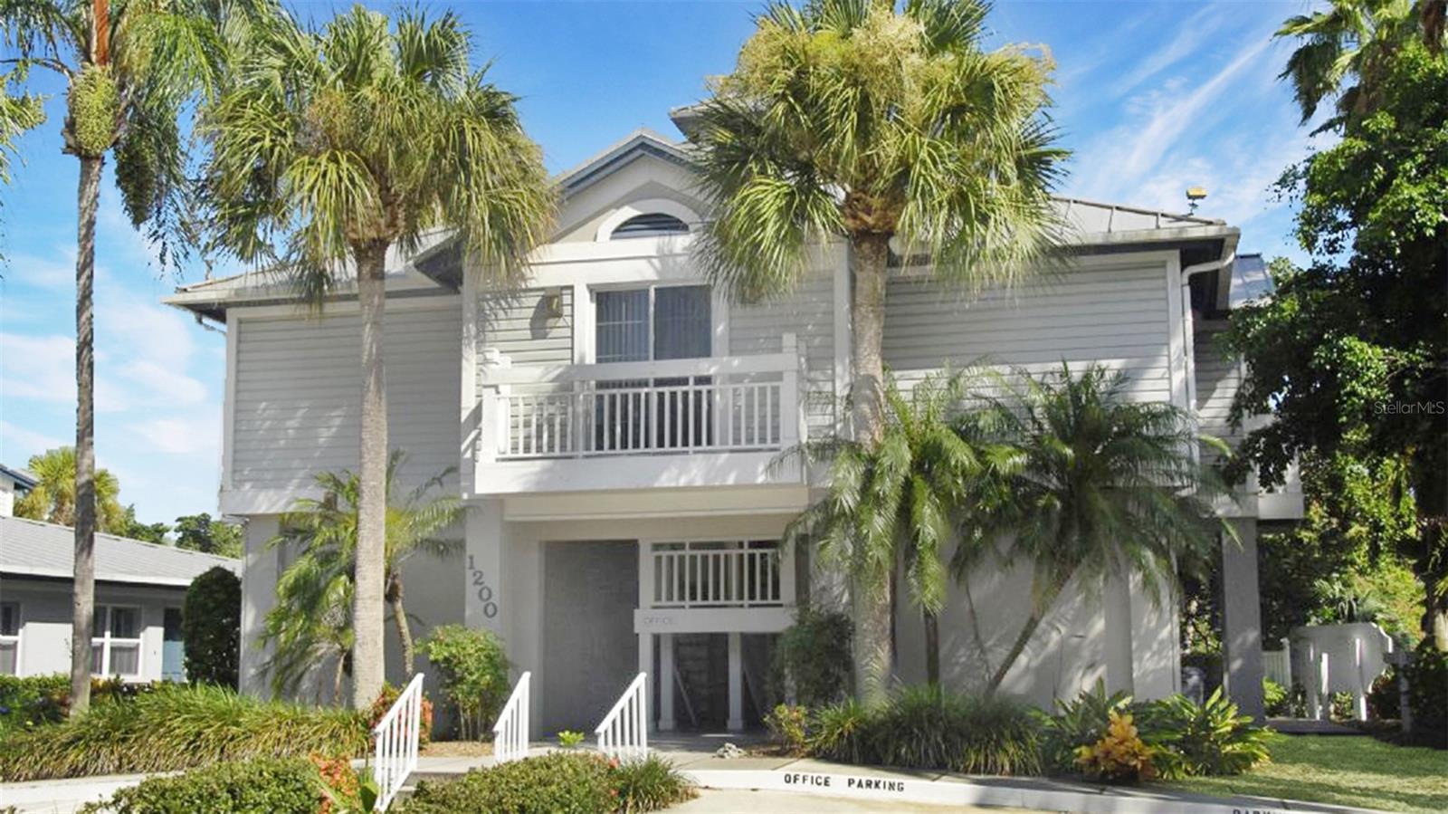 GULF & BAY CLUB BAYSIDE - Residential Lease