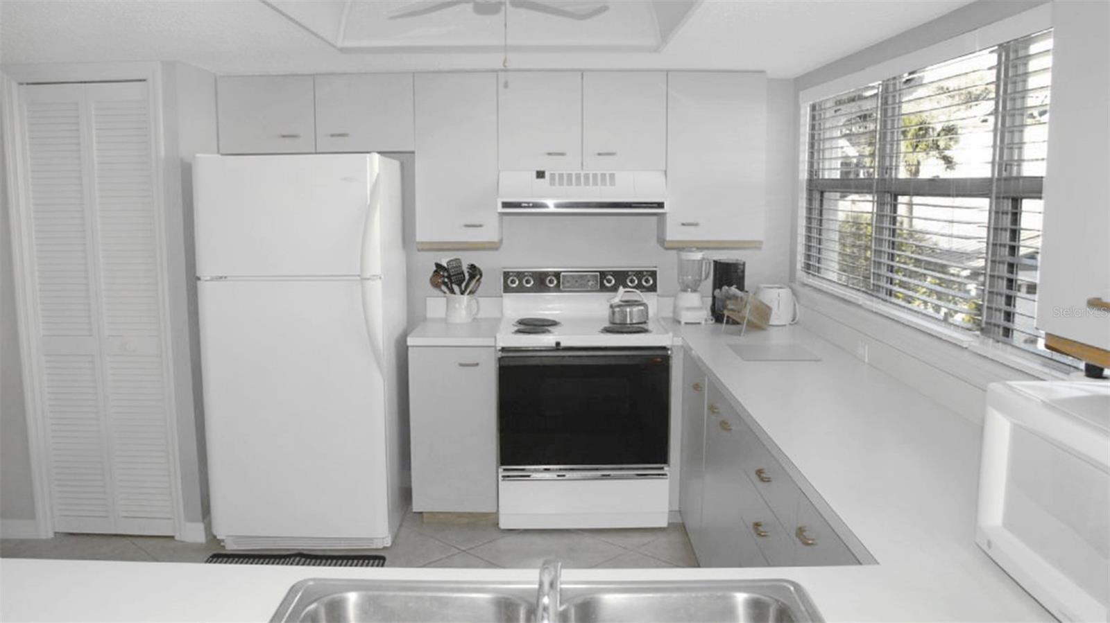GULF & BAY CLUB BAYSIDE - Residential Lease