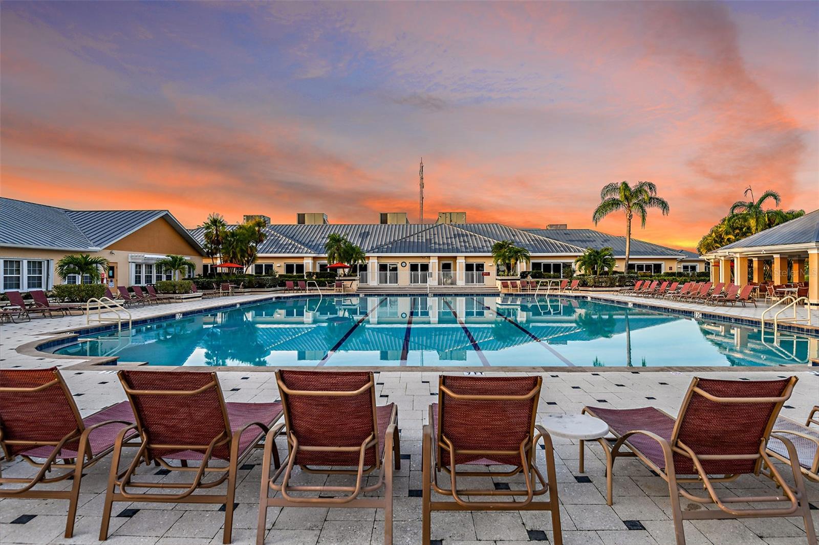 KINGS GATE - Residential