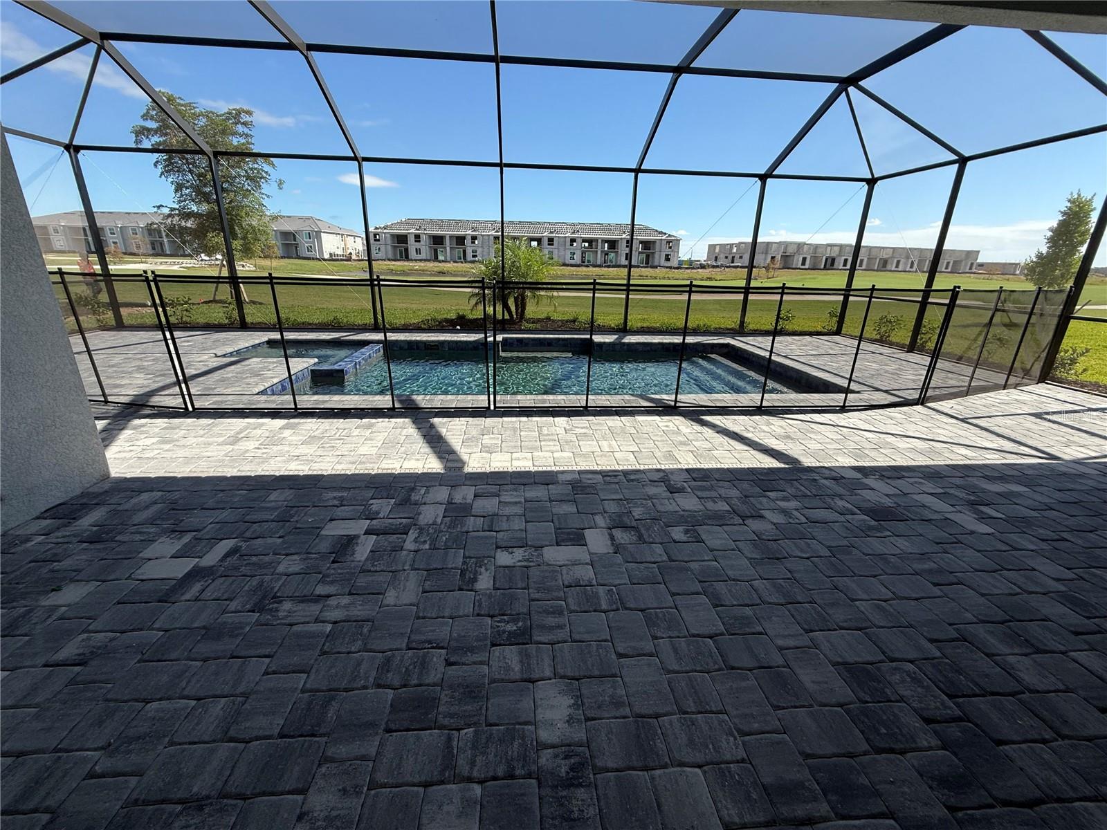 CALUSA COUNTRY CLUB - Residential Lease