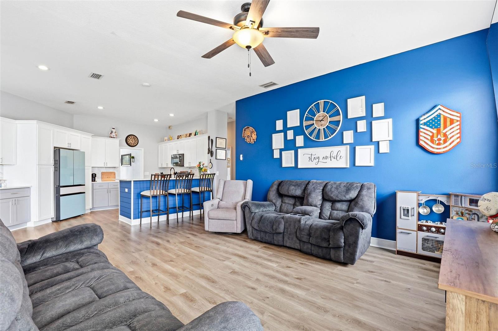 BOYETTE SPGS SEC B UN #6 - Residential