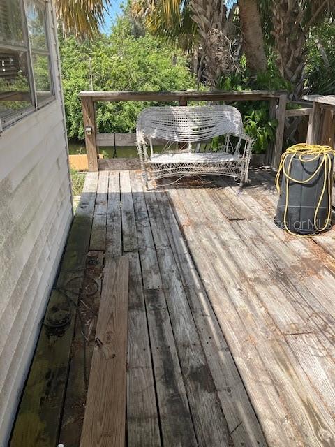 SLEEPY LAGOON - Residential