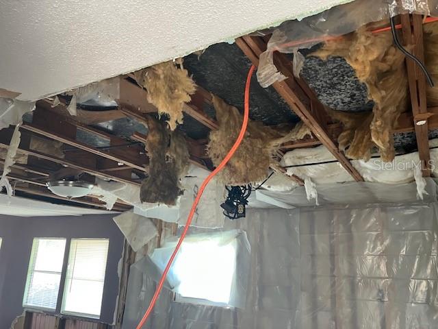 SLEEPY LAGOON - Residential