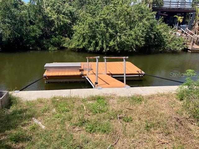 SLEEPY LAGOON - Residential