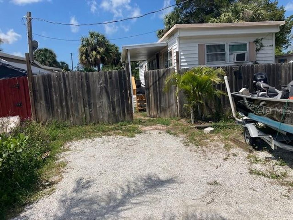 Photo of 13229 Jazz Lane, Hudson, FL 34667 (MLS # TB8462851)