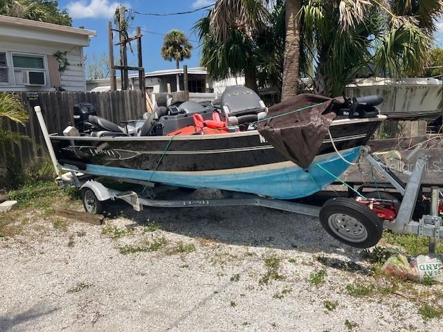 SLEEPY LAGOON - Residential