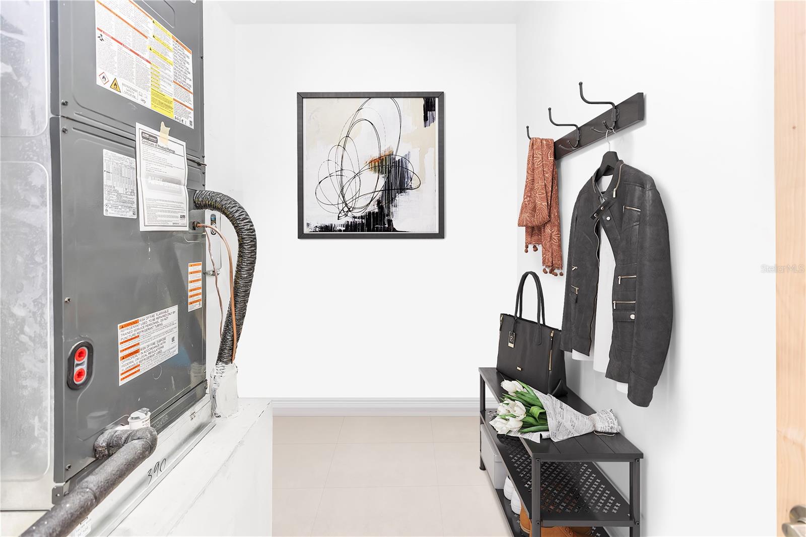 WEDGEFIELD - Residential