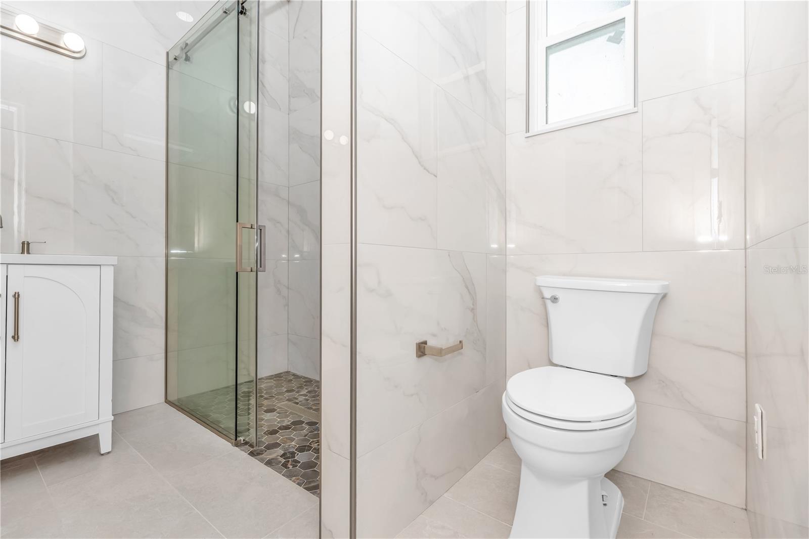 WEDGEFIELD - Residential