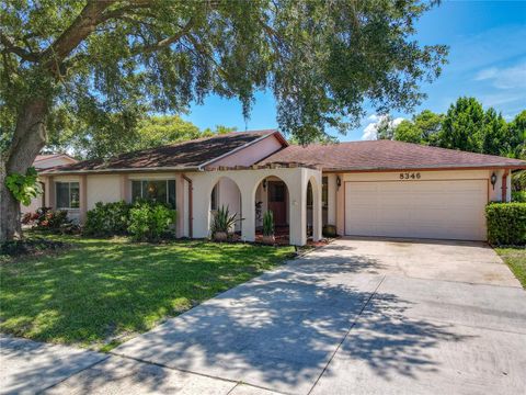 8346 MATTITUCK CIRCLE ORLANDO FL 32829