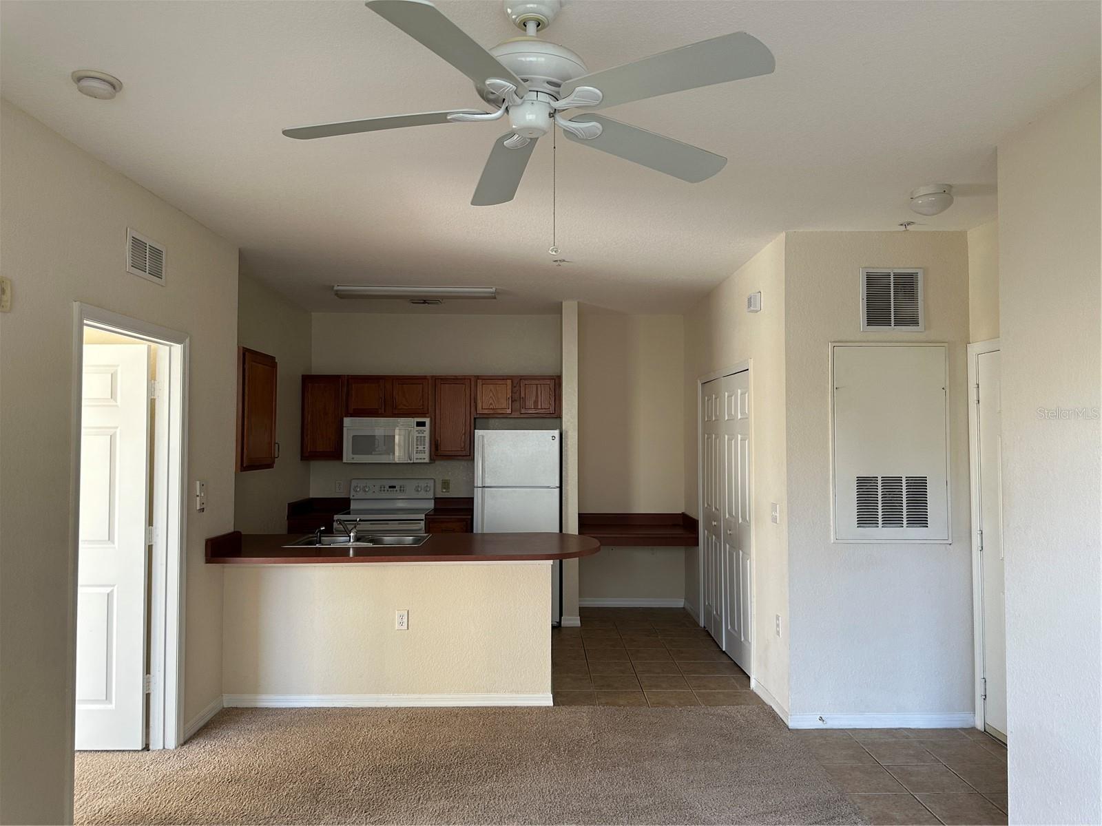 VILLA VALENCIA - Residential Lease