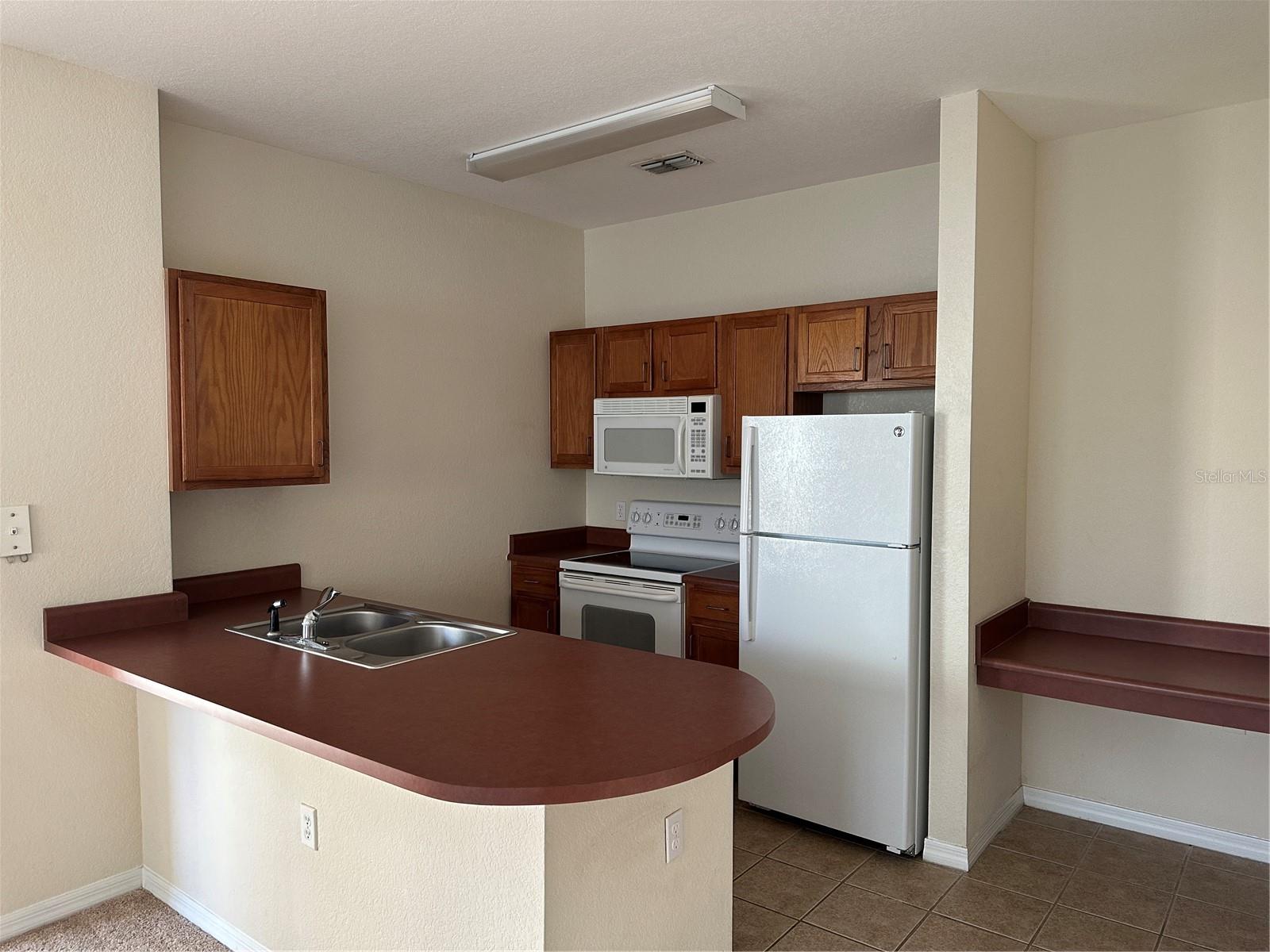 VILLA VALENCIA - Residential Lease