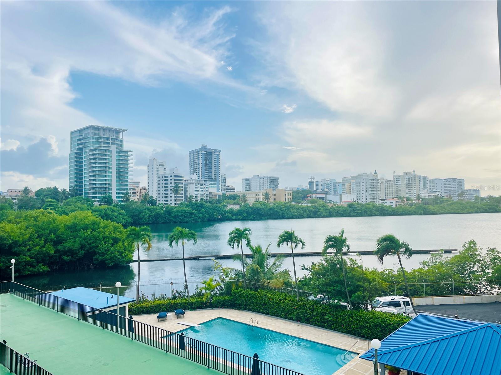 CONDOMINIO DEL MAR - Residential Lease