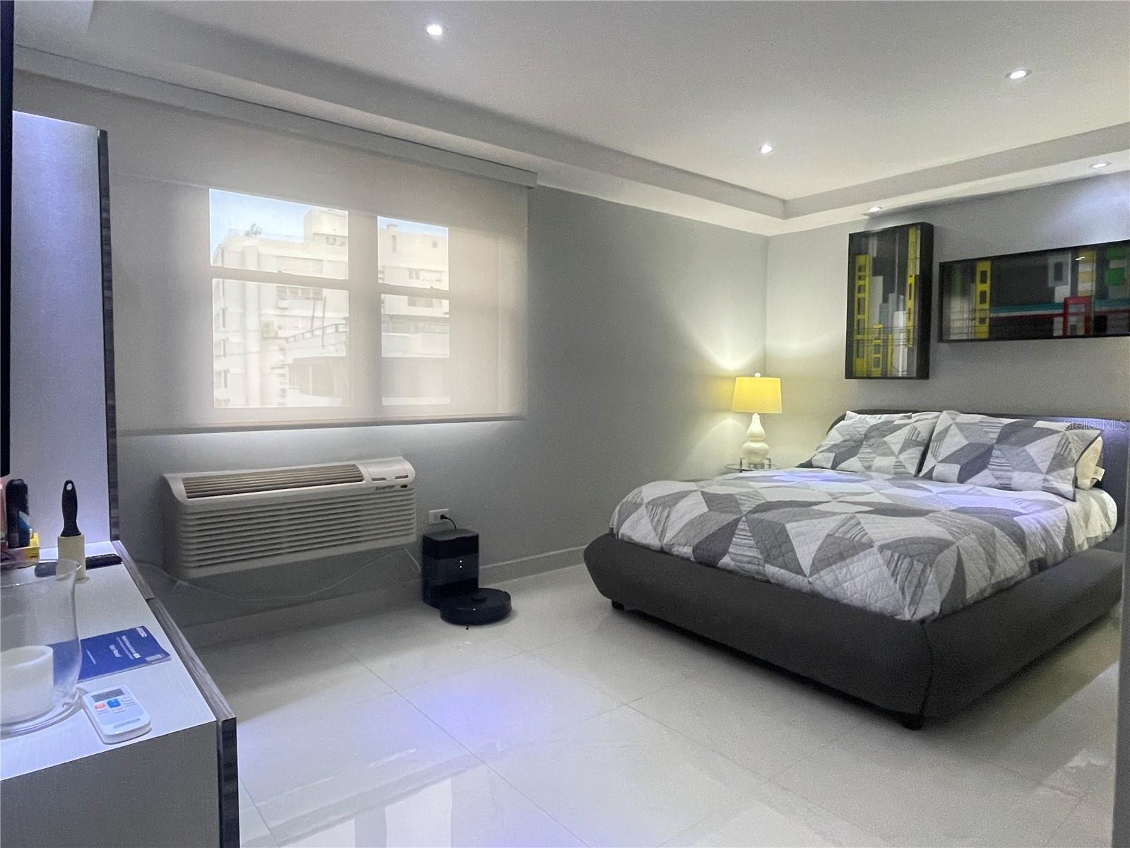 CONDOMINIO DEL MAR - Residential Lease