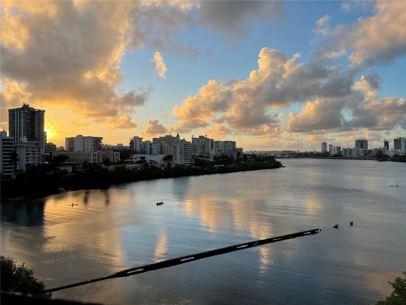 CONDOMINIO DEL MAR - Residential Lease