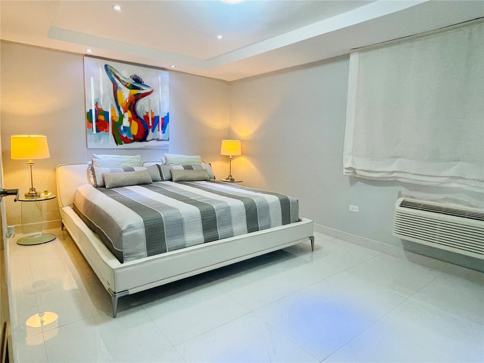 CONDOMINIO DEL MAR - Residential Lease