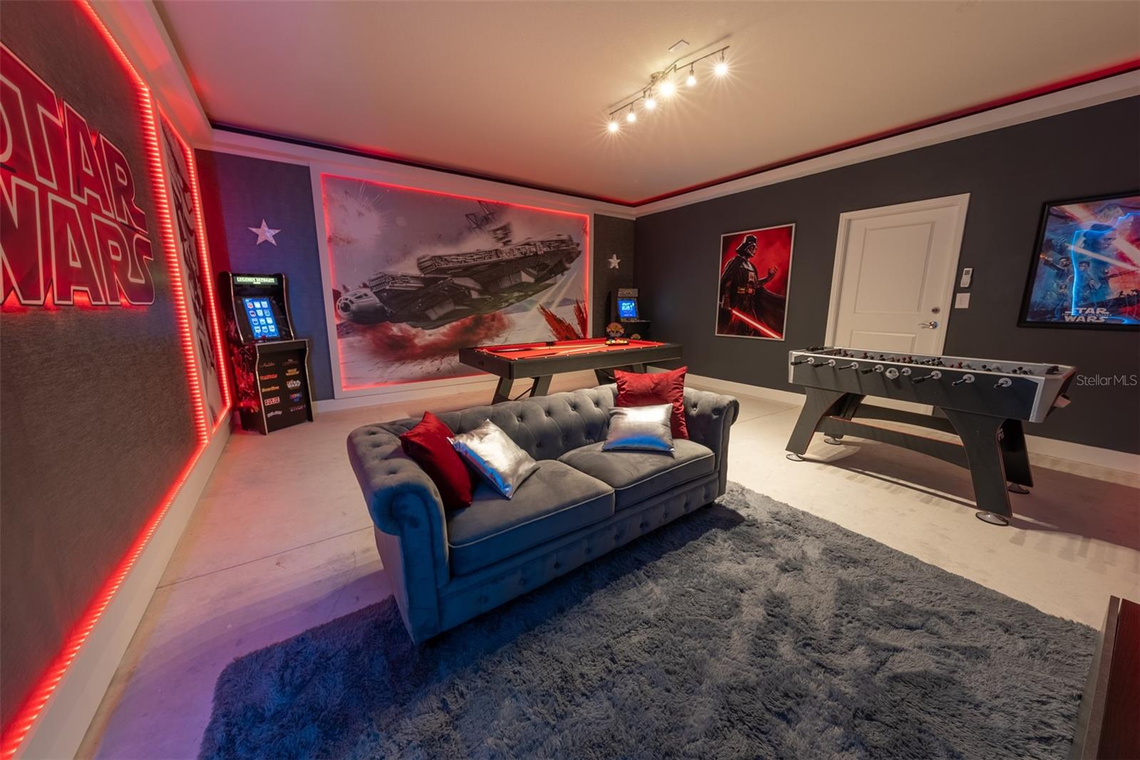 WINDSOR ISLAND RESIDENCE PH 3 - Residential