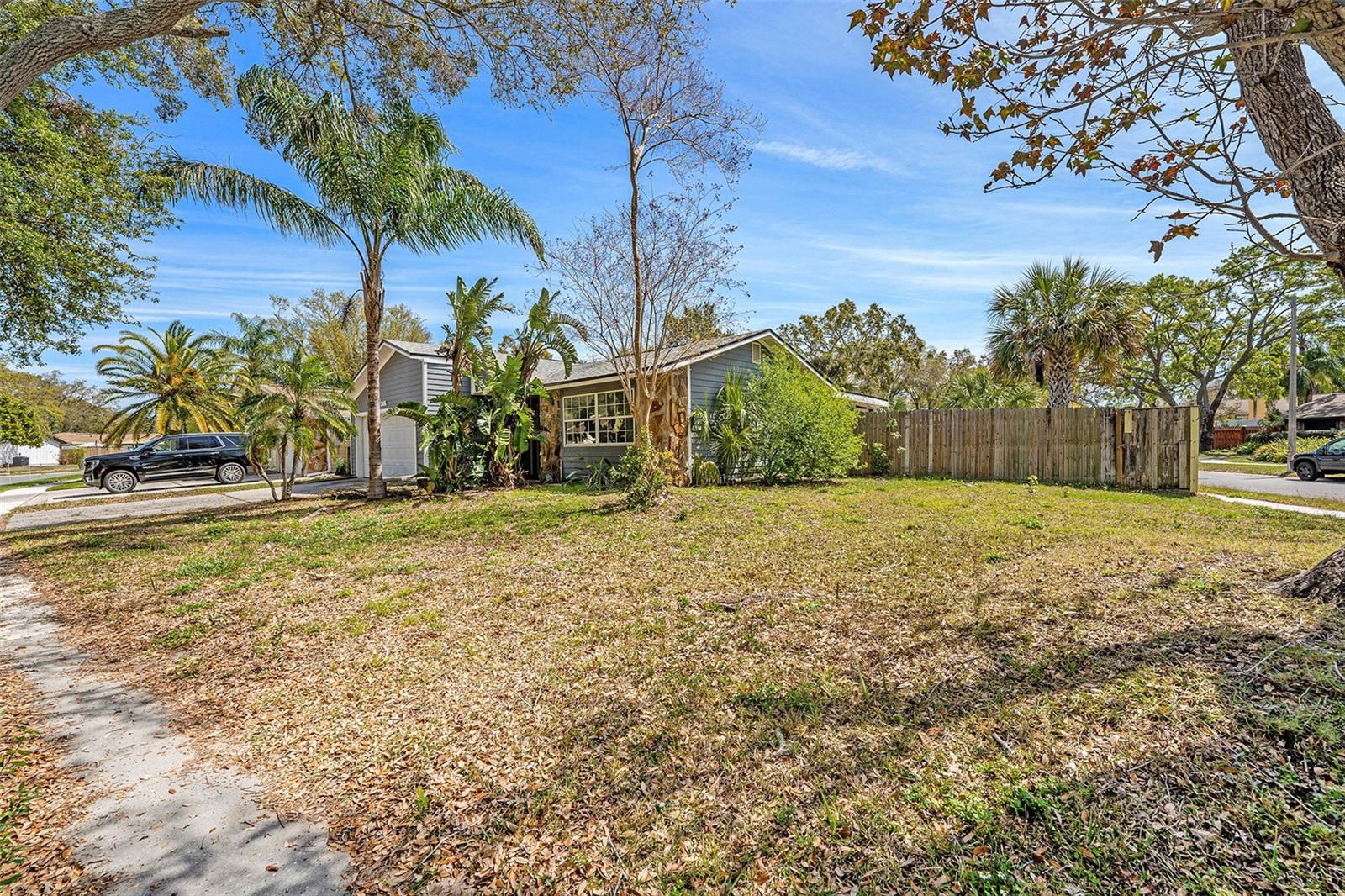 1366 WEXFORD DRIVE N