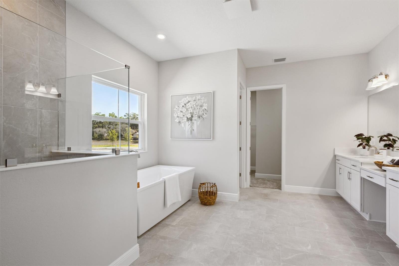 CRESTWOOD ESTATES - Residential