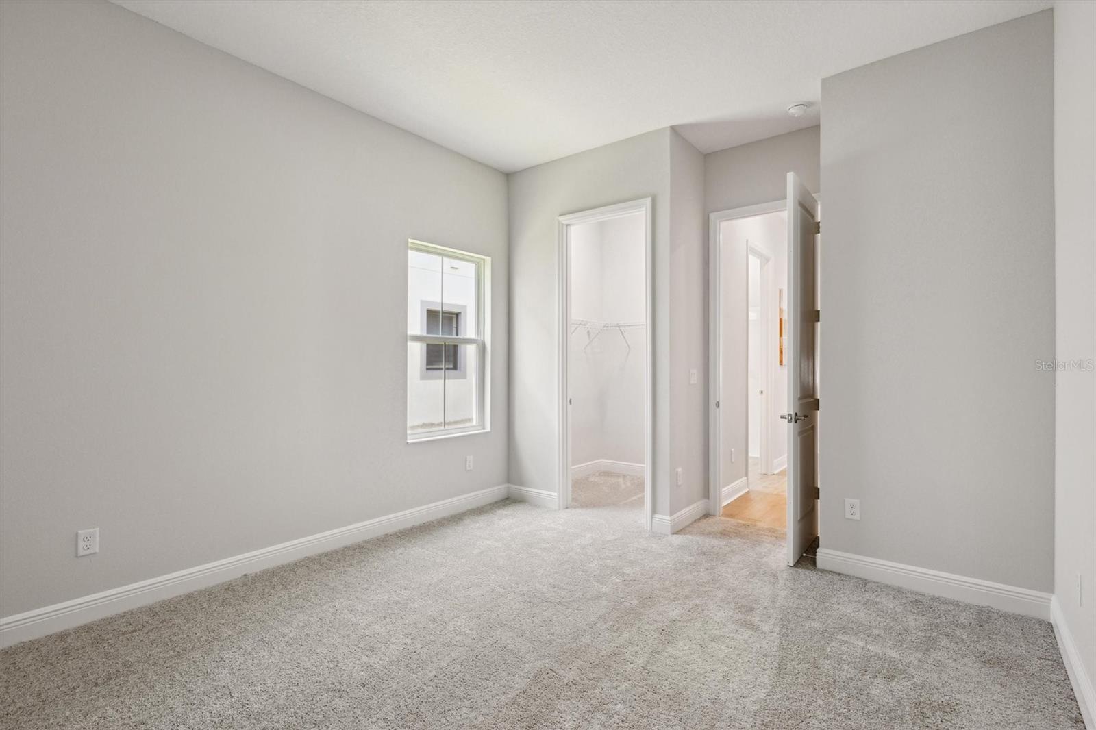 CRESTWOOD ESTATES - Residential