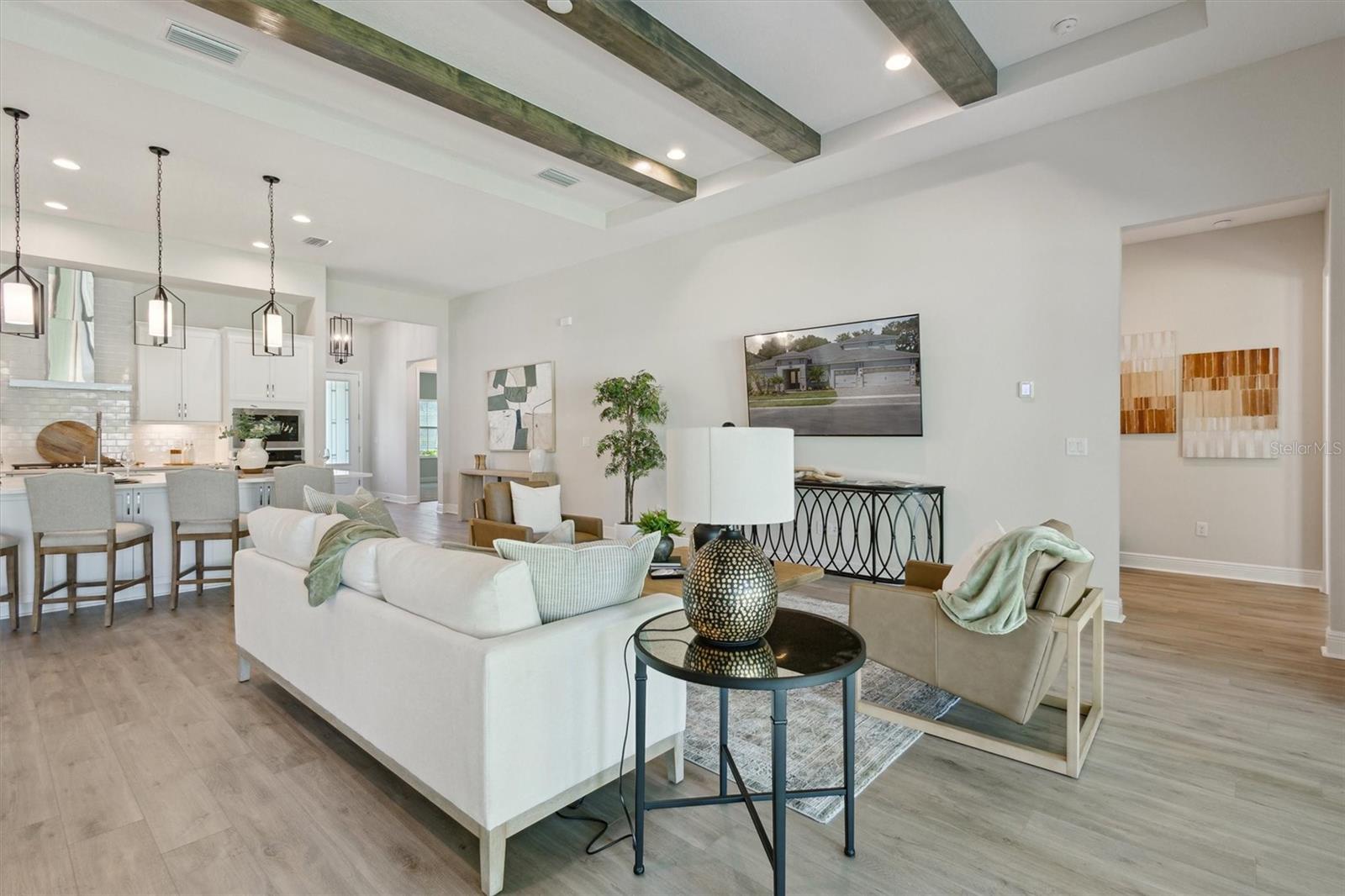 CRESTWOOD ESTATES - Residential
