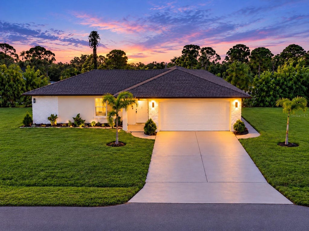 Photo of 1461 Royal Road, Venice, FL 34293 (MLS # A4709941)