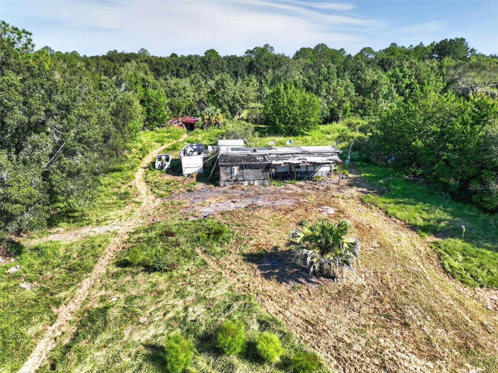 301 COUNTY ROAD 2006 E