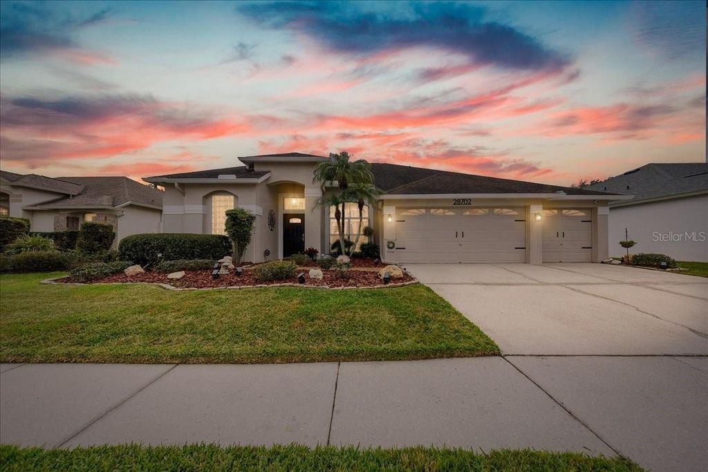 Photo of 28702 Crooked Stick Court, Wesley Chapel, FL 33543 (MLS # OM715696)